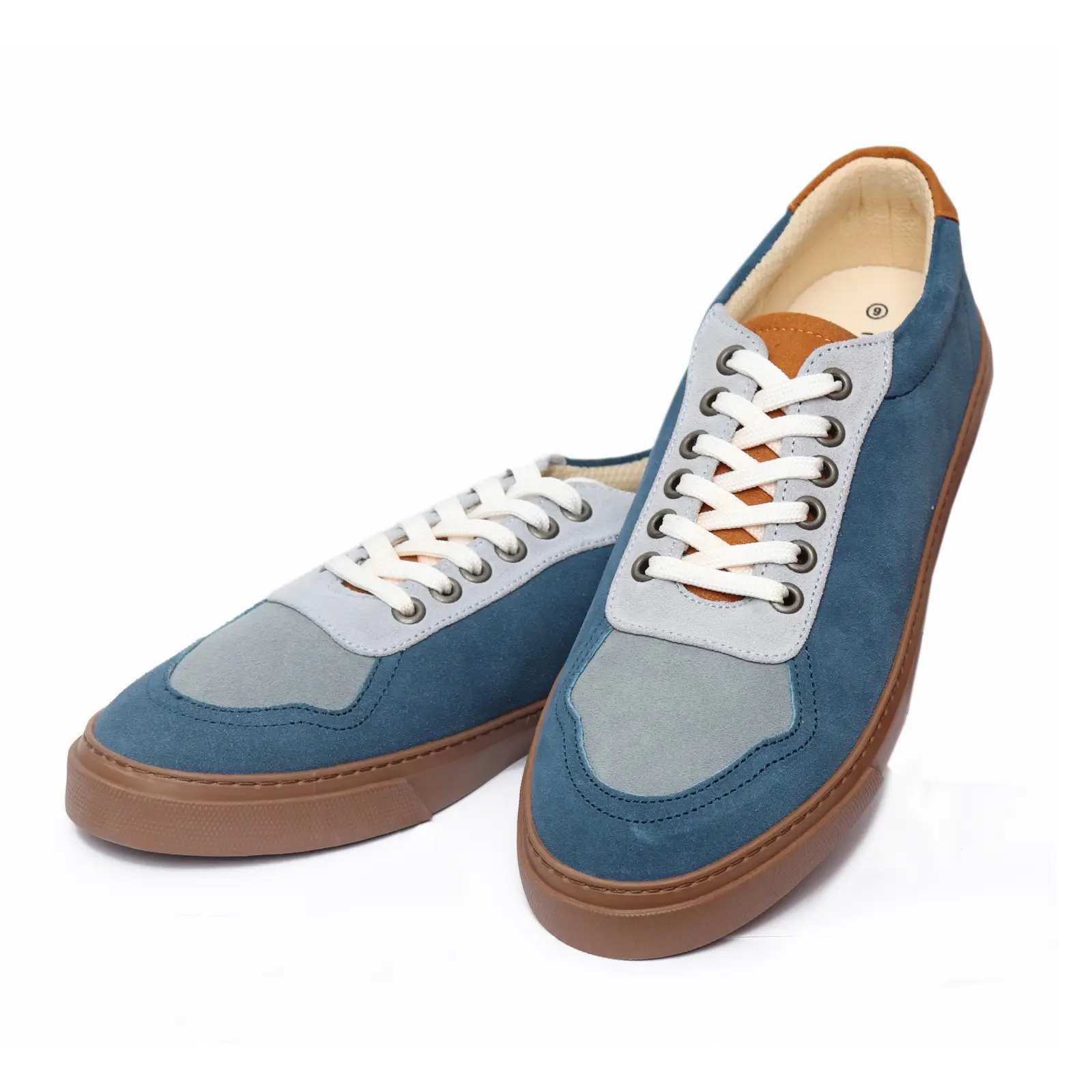 WhatsApp-Image-2025-11-25-at-16.42.28_368f733b.webp Ali Vertex Men’s Dual-Tone Suede Casual Sneakers - Image 1